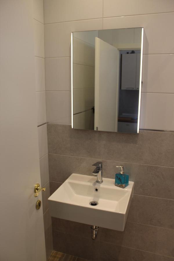 Apartments Kekel Biograd Na Moru Luaran gambar