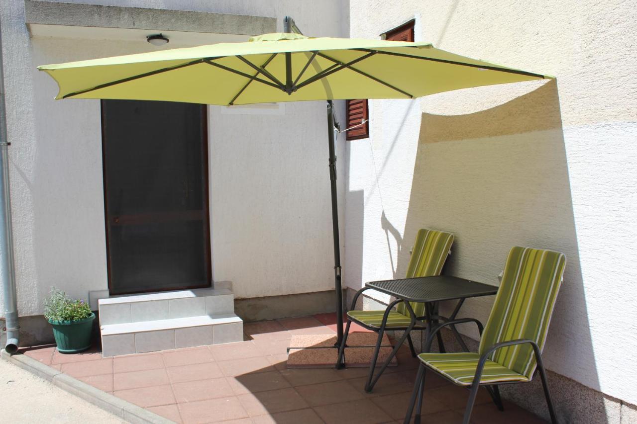 Apartments Kekel Biograd Na Moru Luaran gambar