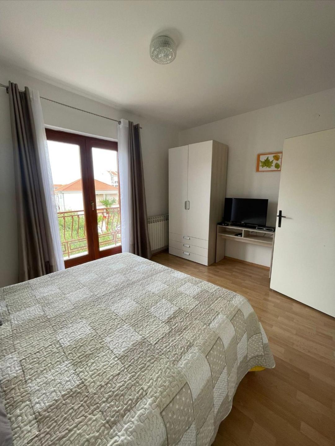 Apartments Kekel Biograd Na Moru Luaran gambar