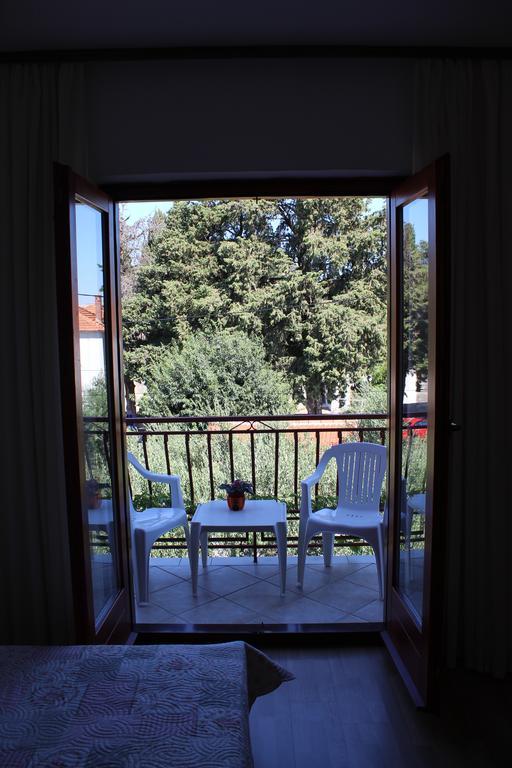 Apartments Kekel Biograd Na Moru Luaran gambar