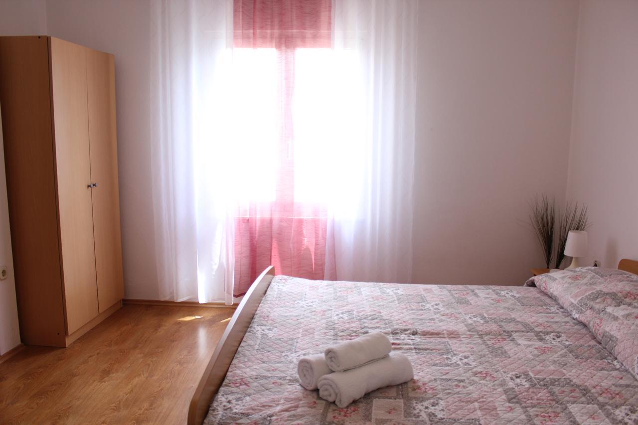 Apartments Kekel Biograd Na Moru Luaran gambar