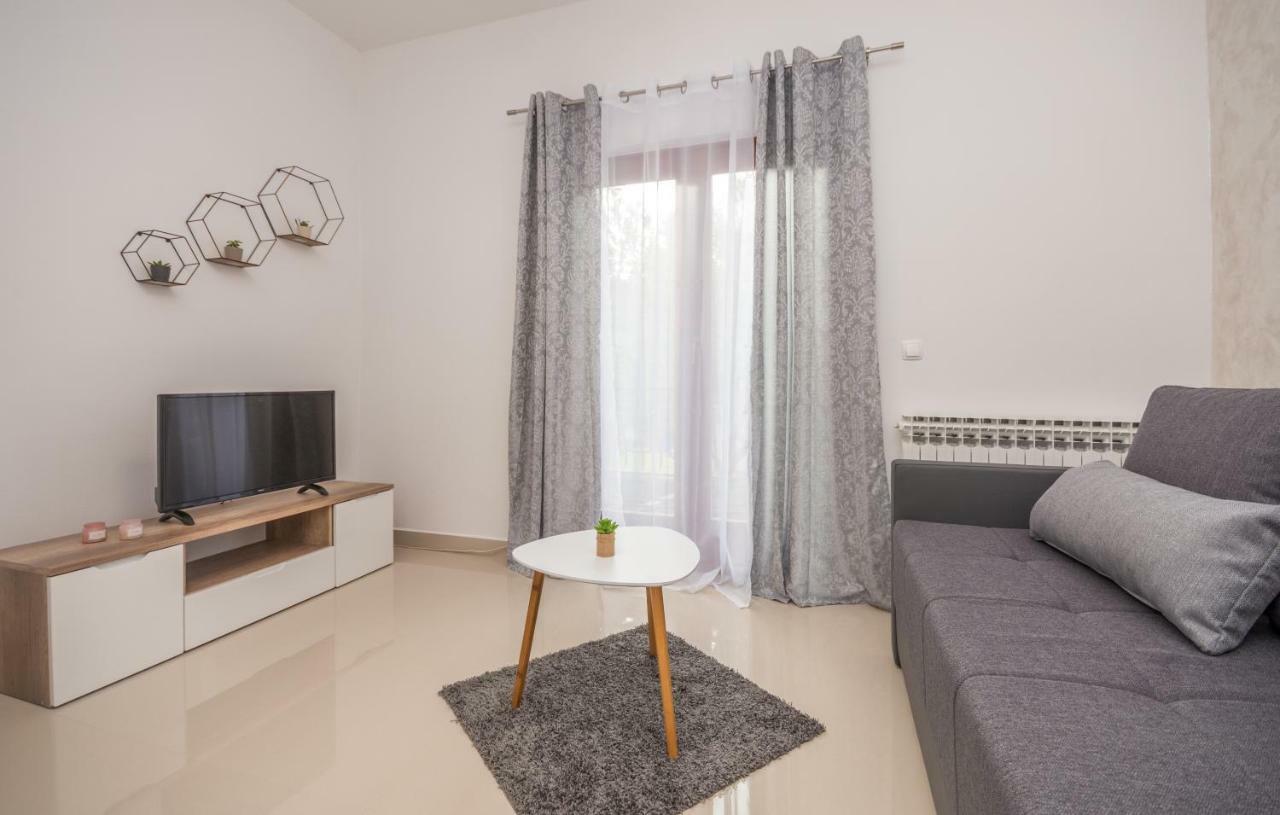 Apartments Kekel Biograd Na Moru Luaran gambar