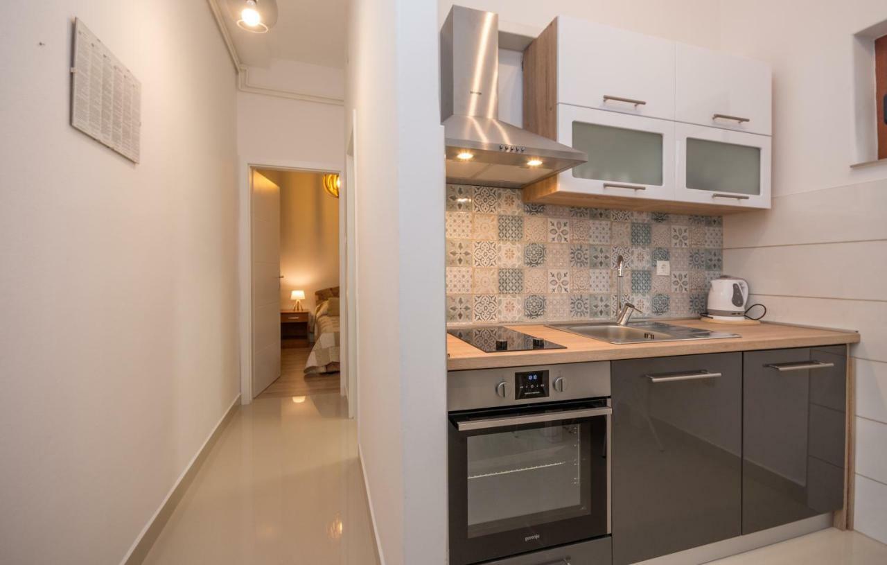 Apartments Kekel Biograd Na Moru Luaran gambar
